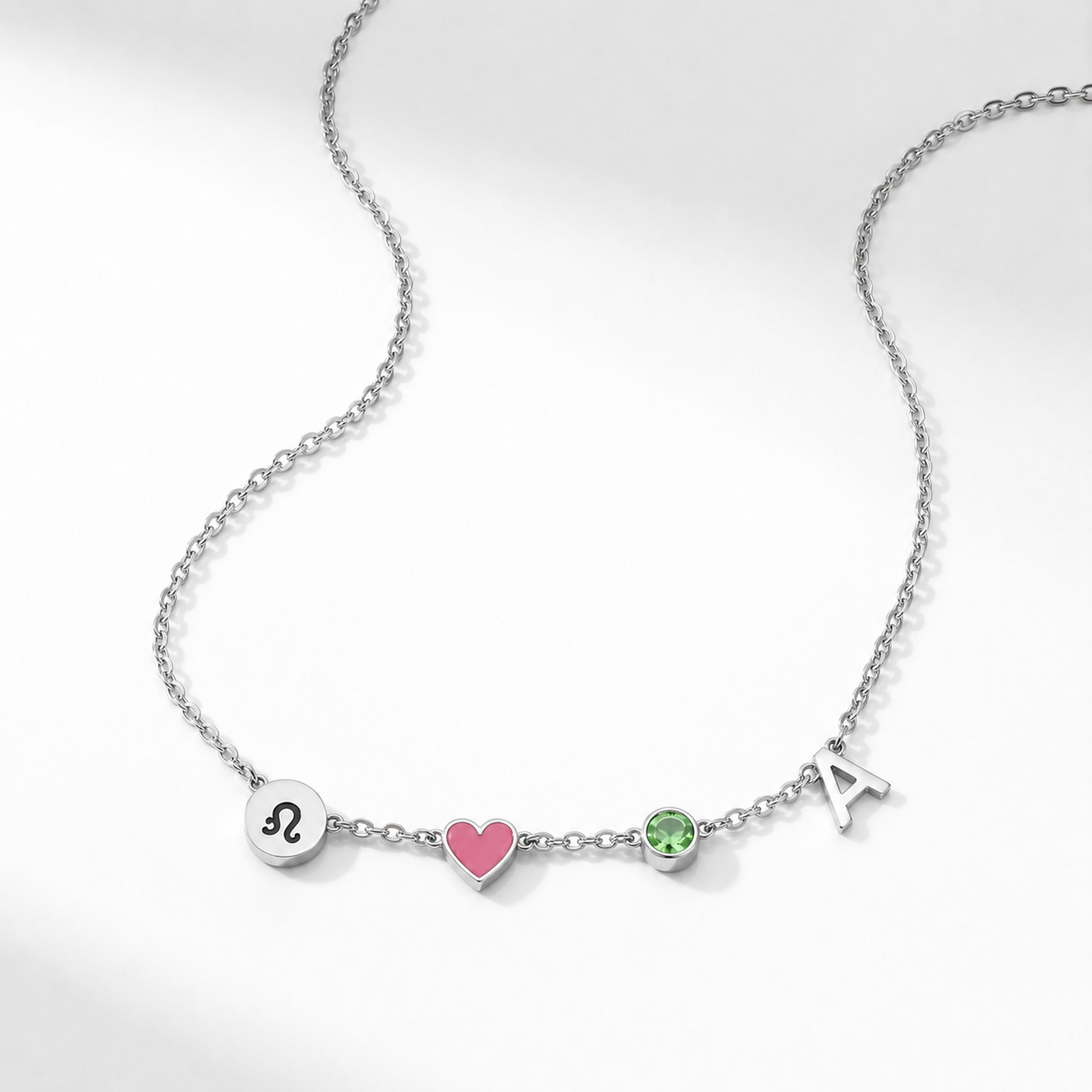 COLLANA CON INIZIALE A FORMA DI CUORE